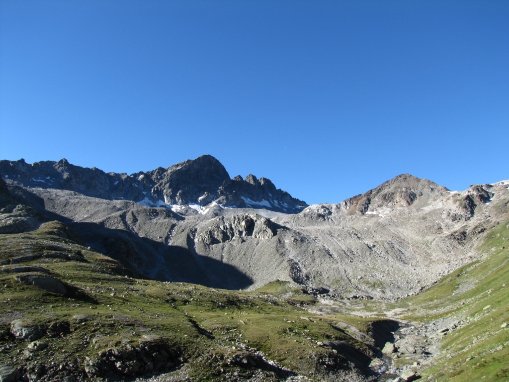 Blick zum Piz Radönt und Radüner Rothorn