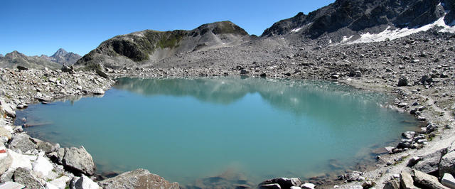 Breitbildfoto Gletschersee mit Fuorcla Radönt