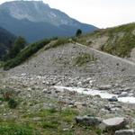 im Jahre 2005 beim grossen Unwetter zerstörte die Landquart hier grosse Gebiete und die alte Brücke