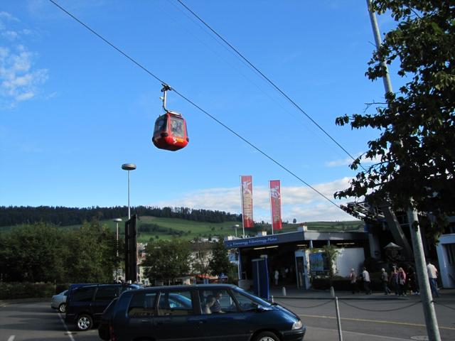 Talstation der Luftseilbahn in Kriens