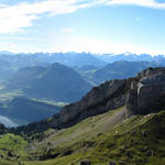 schönes Breitbildfoto mit Blick Richtung Stanserhorn