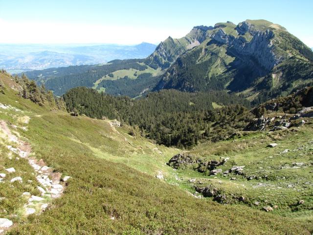 der Weg führt uns nun runter zur Oberalp