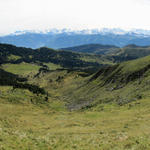 Breitbildfoto vom Kamm aus gesehen, Richtung Sewenalp