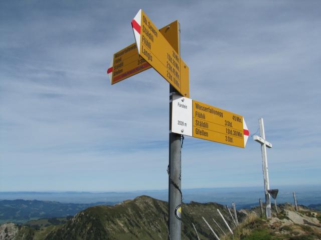 Wegweiser auf dem Fürstein