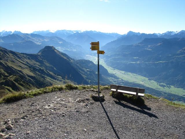 bei der Wegkreuzung unterhalb vom Brienzer Rothorn