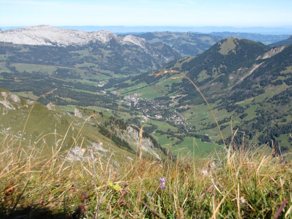 Tiefblick nach Sörenberg