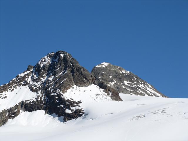das Silvrettahorn. Für die Entstehung von 10cm Gletschereis, braucht es 8m Schnee und 10 - 20 Jahre