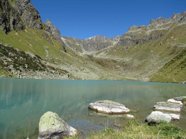 Blick vom Seetalsee Richtung Schottensee. Der Schottensee sieht man von hier aus nicht