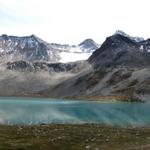 beim Jörisee. Im Hintergrund der Flüela Wisshorn