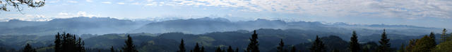 sehr schönes Breitbildfoto zu den Alpen