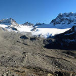 Breitbildfoto von der Keschhütte aus gesehen, Richtung Piz Porchabella, Piz Val Müra, Porchabella Gletscher und der Piz Kesch
