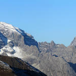 Breitbildfoto Piz Ela, Tinzenhorn und Piz Mitgel