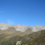 Blick zum Piz Prosonch, Piz Valmela u.s.w. im Val da Ravais-ch