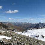 Atemberaubende Aussicht von der Fuorcla Pischa in das Engadin