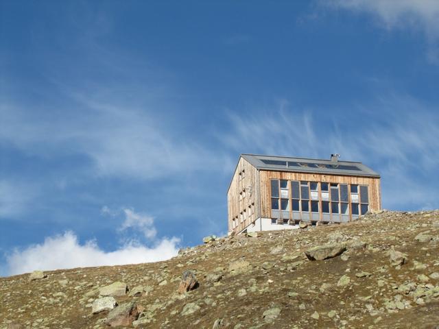 Blick zurück zur Kesch Hütte