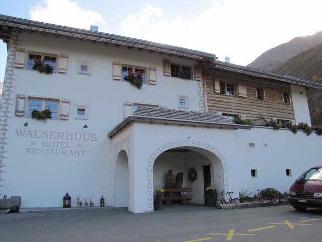 das Hotel Walserhuus im Sertigtal. Hier haben wir übernachtet und das Nachtessen genossen. War wie immer spitze