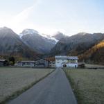 Blick zurück zum schönen Hotel Walserhuus 1859 m.ü.M.