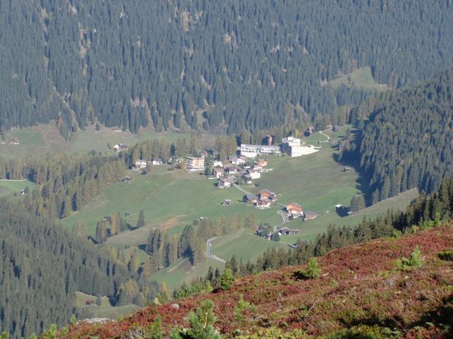 Tiefblick runter nach Clavadel