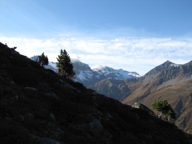 Blick ins Ducantal mit Hoch Ducan und Gletscher Ducan