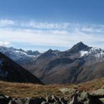 Blick Richtung Älplihorn, Ducantal und Gletscher Ducan