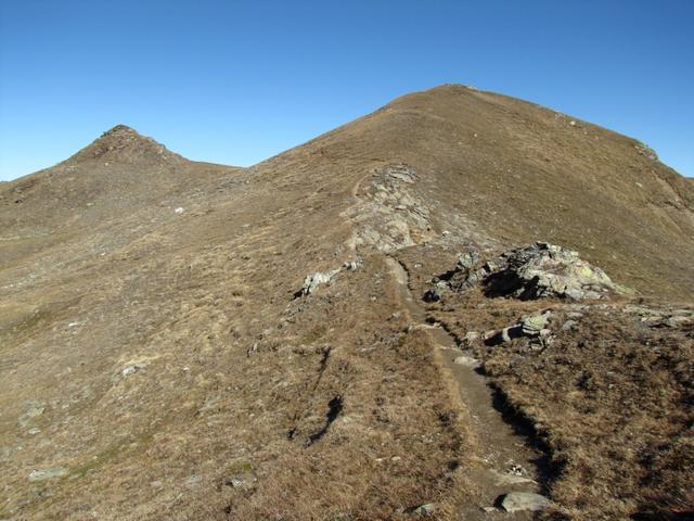 weiter geht es über einen sehr schönen Gratweg Richtung Jakobshorn