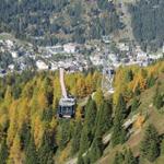 Mit der Gondelbahn geht es runter nach Davos Platz