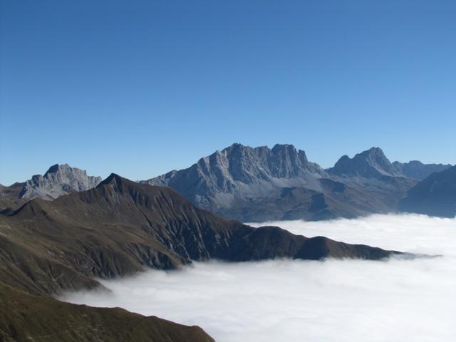 Blick ins Rätikon mit Drusenfluh, Sulzfluh und Schijenflue