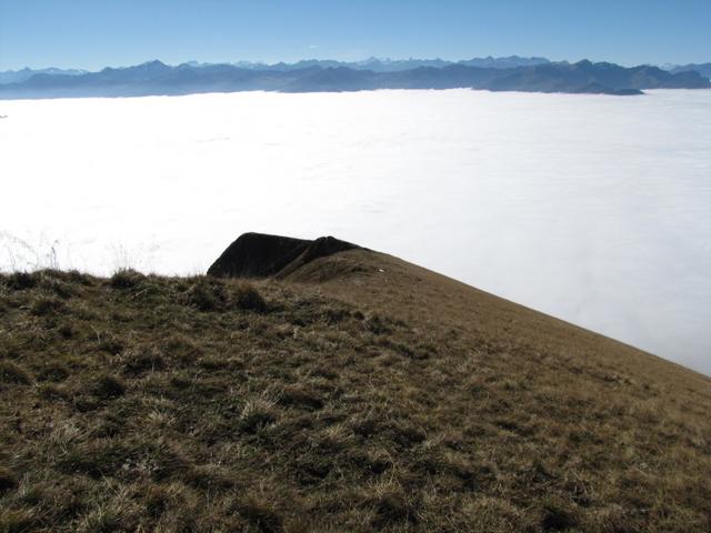 wir verlassen nun die Sassauna und wandern auf den gleichen Weg, wie wir gekommen sind abwärts Richtung Stelli