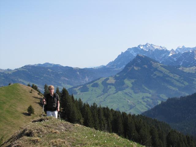 Mäusi erreicht die Bremacher Höchi 1642 m.ü.M.