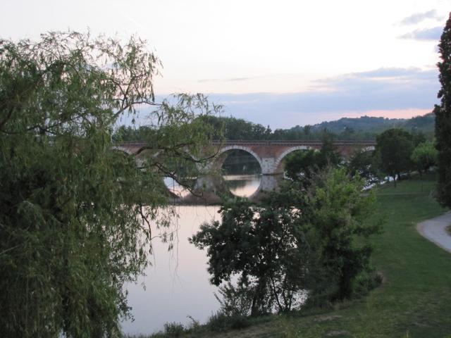 Blick vom Hotelzimmer aus, zum Pont Napoleon