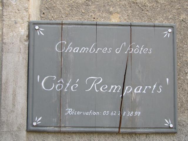 im Chambres d'Hôtes "Côté Remparts" haben wir ein Zimmer reserviert