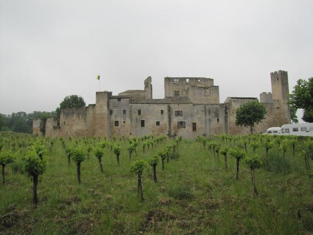 Larressingle wird wegen der gut erhaltenen Stadtmauer auch "Carcassone du Gers" genannt