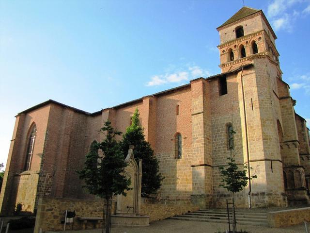 an der Abteikirche St.Quitterie vorbei, verlassen wir Aire sur l'Adour