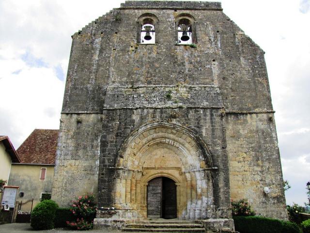 die Kirche St.Barthélémy aus dem 12.Jh. leider am verfallen. 1907 wurden die Kirchen verstaatlicht