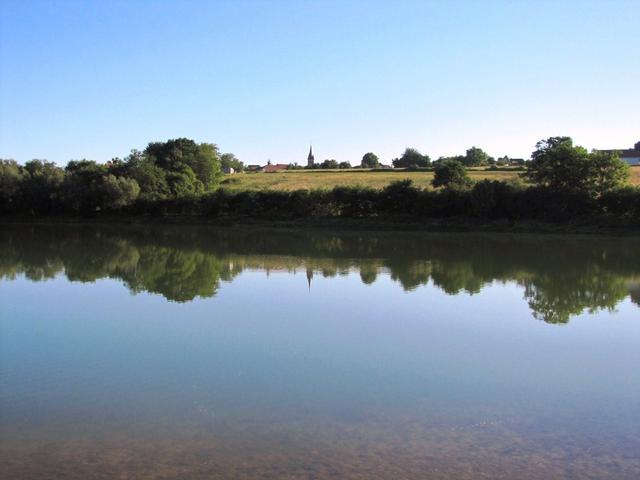 Blick über den Stausee nach Arzacq-Arraziguet