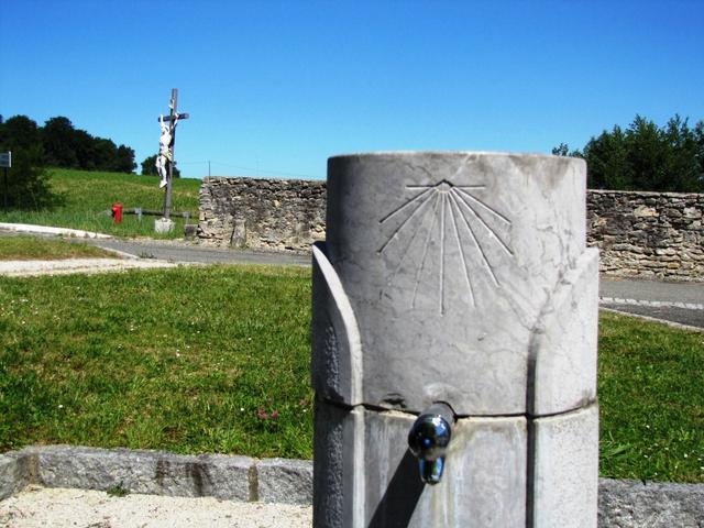 beim Brunnen der Abtei Sauvelade haben wir das Mittagessen eingenommen