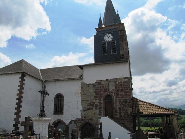 die Kirche St.Pierre in Saint Jean le Vieux