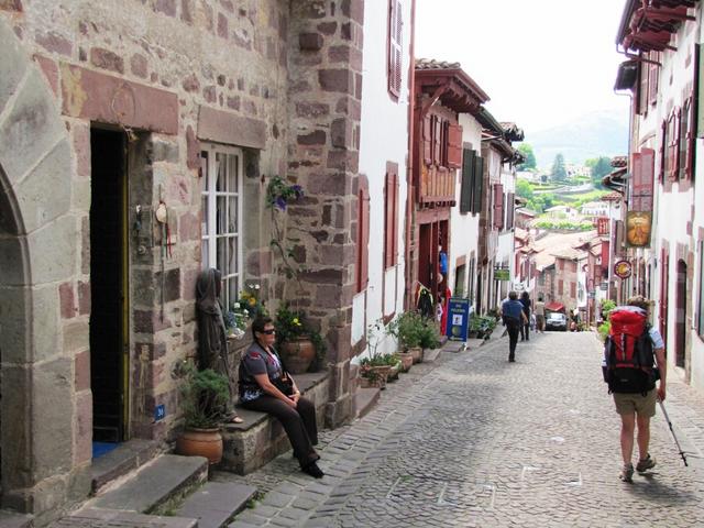 schon seit eh und je sammeln sich in Saint Jean Pied de Port die Pilger