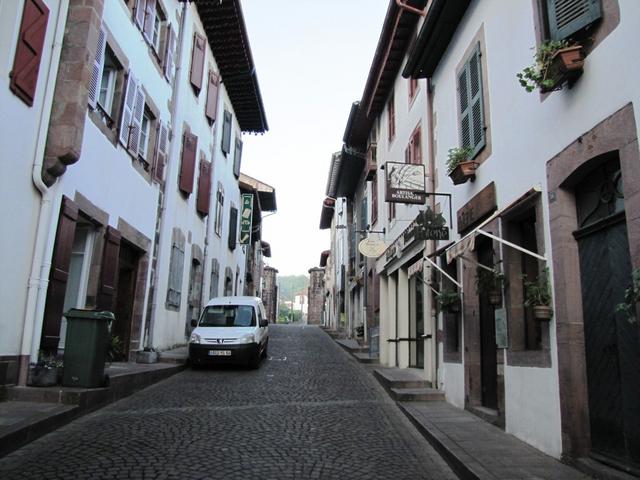 auf der Rue d'Espagne. Wir verlassen nun das schöne Saint Jean Pied de Port