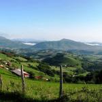 Breitbildfoto kurz nach Honto mit Blick Richtung Saint Jean Pied de Port