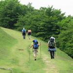 an der Westflanke des Pic de Leizar Atheka vorbei, verläuft der Wanderweg zur spanischen Grenze