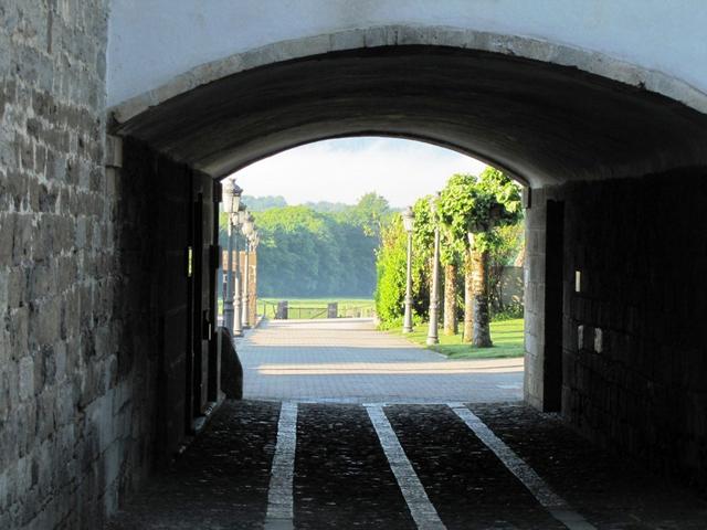 wir verlassen das Kloster von Roncesvalles