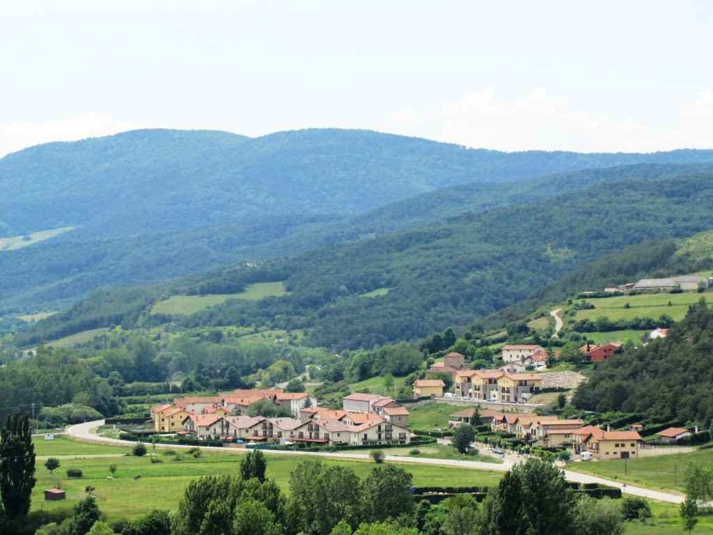 auf dem Weg nach Larrasoãna mit Blick auf Venta Berri