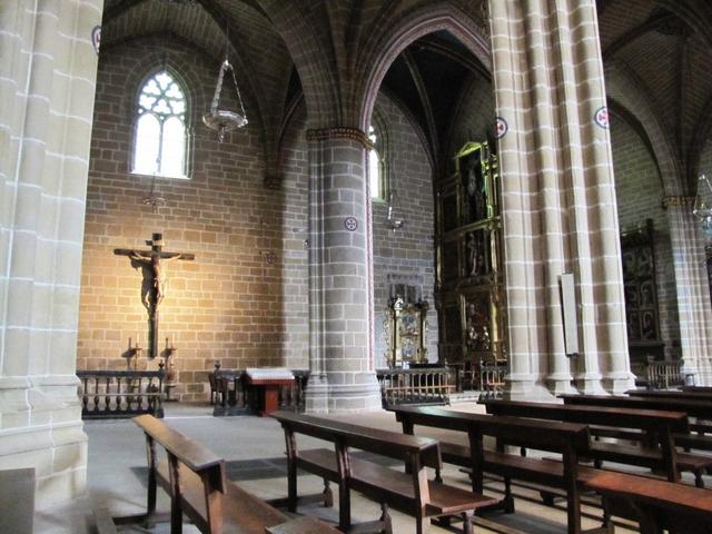 wir blieben lange in der Kathedrale und bestaunten jede Ecke
