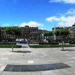Breitbildfoto vom Plaza del Castillo