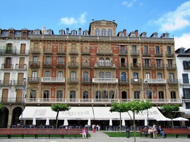 das berühmte Café Iruña