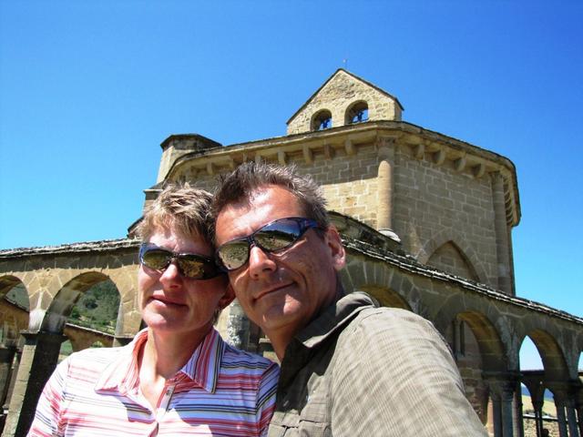 Erinnerungsfoto aufgenommen bei der Ermita Santa Maria de Eunate