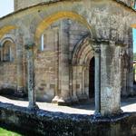 Breitbildfoto der Ermita Santa Maria de Eunate