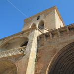 die Iglesia de San Román befindet sich auf der höchsten Stelle von Cirauqui