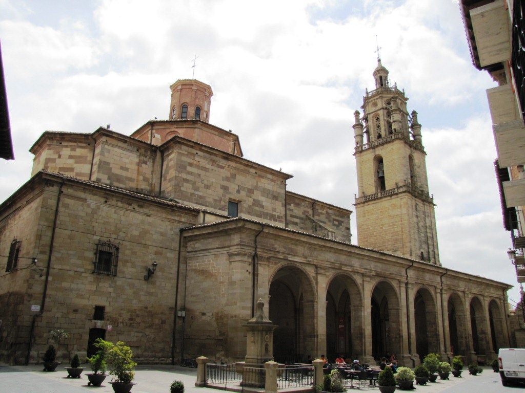 schönstes Bauwerk von Los Arcos ist die Iglesia de Santa Maria 12.Jh. bis 18.Jh.